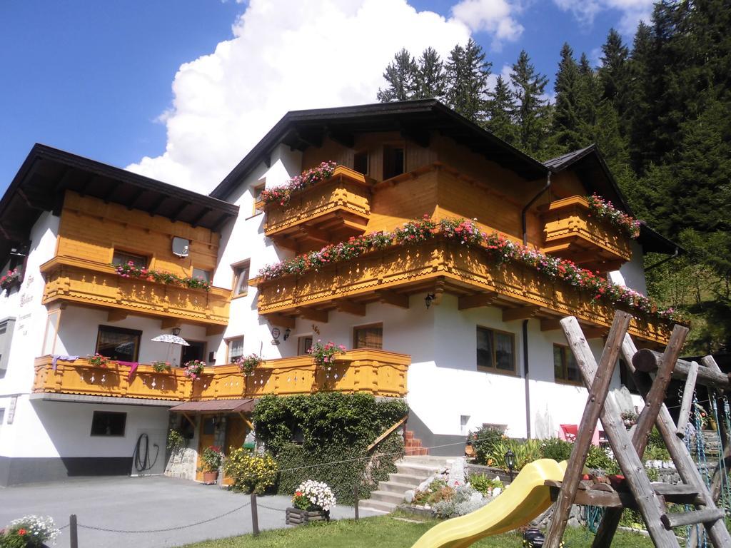 Haus Waldheim Hotel Sankt Leonhard im Pitztal Exterior photo